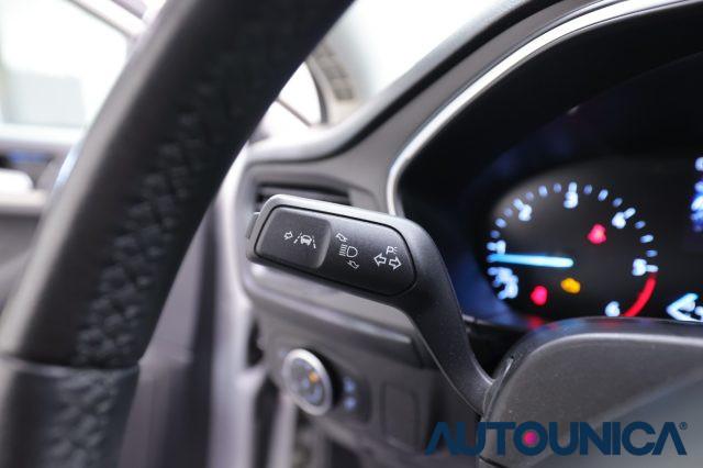 FORD Focus 1.5 ECOBLUE 120 CV TITANIUM FARI LED