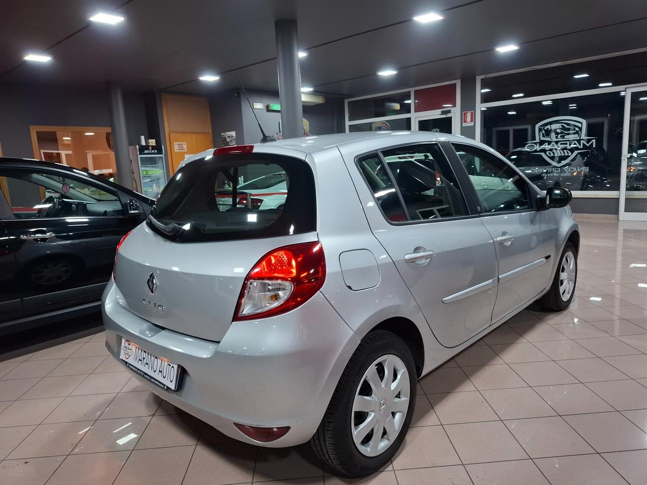 Renault Clio 1.2 benzina"20 TH" Neopatentato