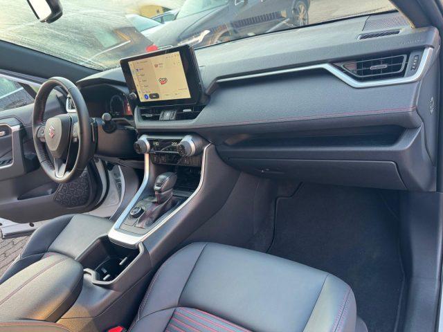 SUZUKI Across 2.5 Plug-in Hybrid E-CVT 4WD Top