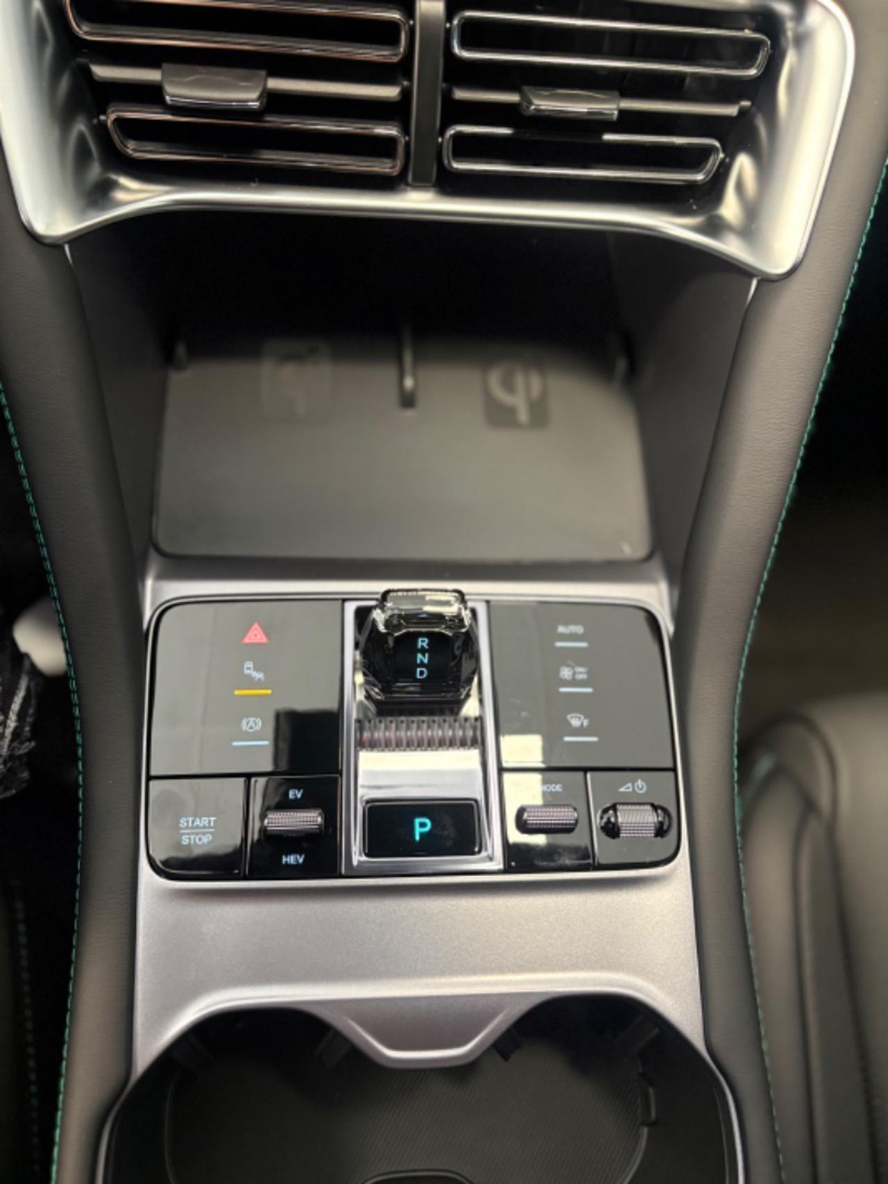 BYD Seal U DMi 1.5 218 CV PHEV Boost KM ZERO