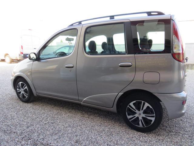 TOYOTA Yaris Verso 1.4 Tdi D-4D cat Sol '03