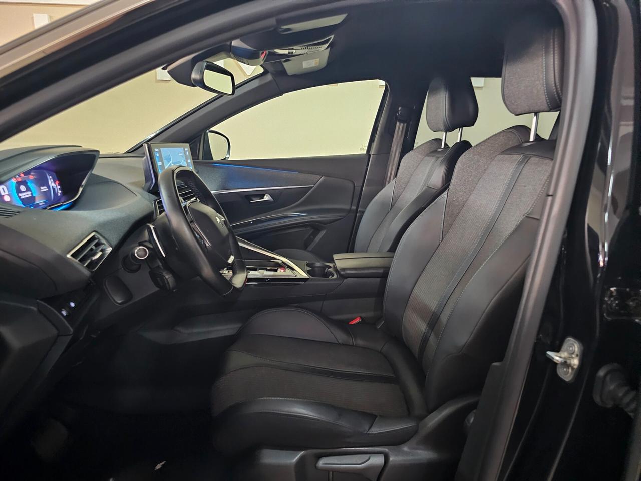 Peugeot 3008 BlueHDi 130 S&S EAT8 Allure Pack