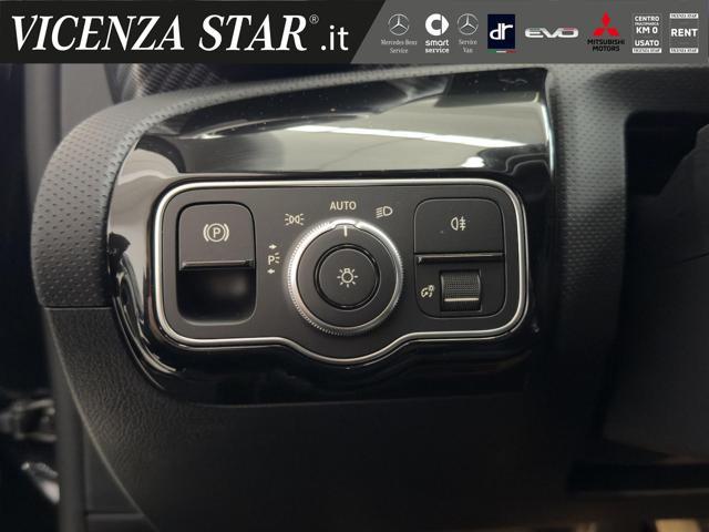 MERCEDES-BENZ A 200 d SPORT AUTOMATIC