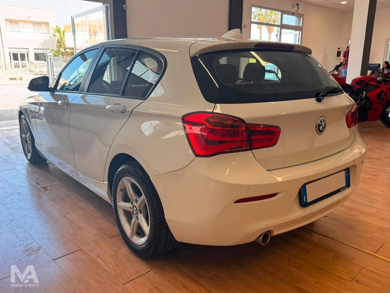 Bmw serie 1 114d 95cv Sport 2018