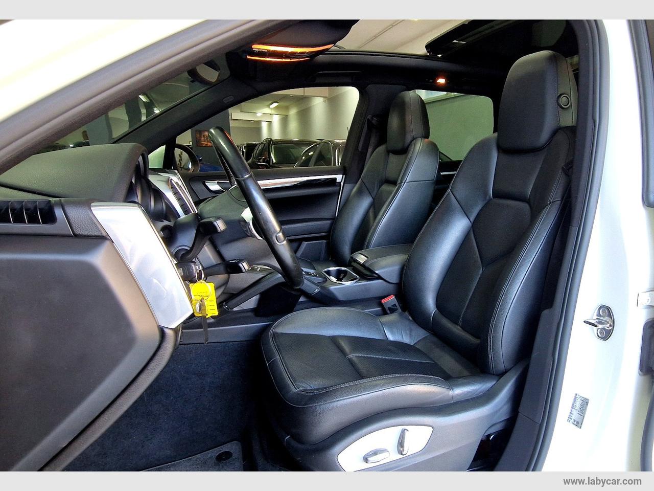 PORSCHE Cayenne 3.0 Diesel