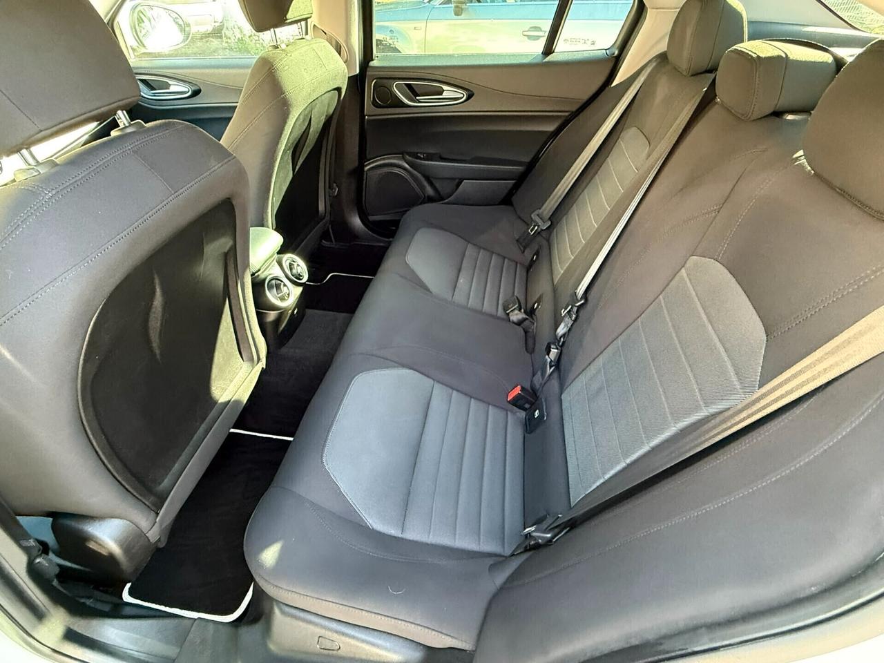 Alfa Romeo Giulia 2.2 Turbodiesel 150 CV AT8 Super