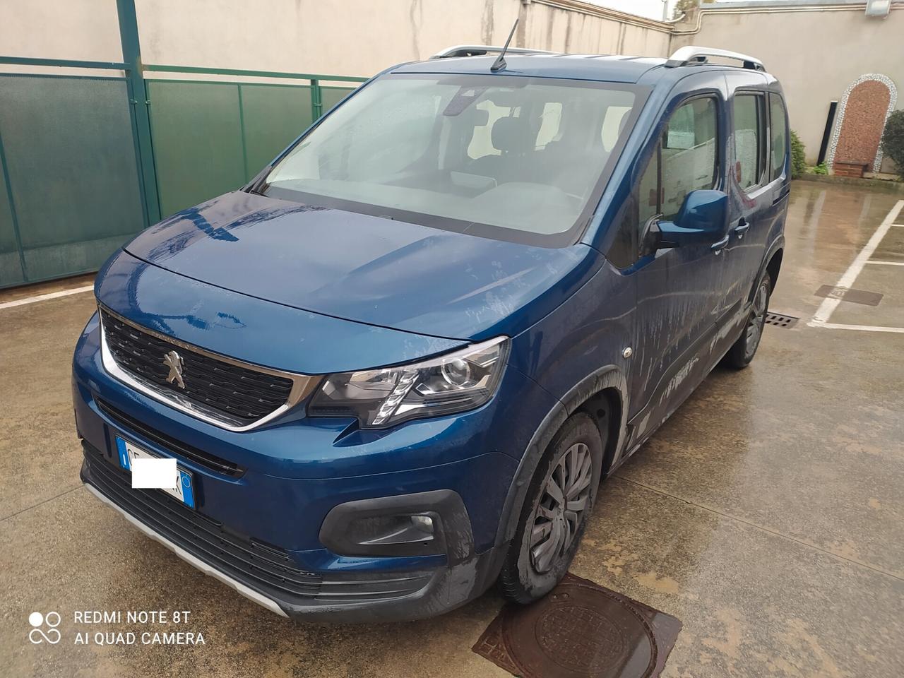 Peugeot Rifter BlueHDi 100 S&S Allure Standard MIX Autocarro 5 posti
