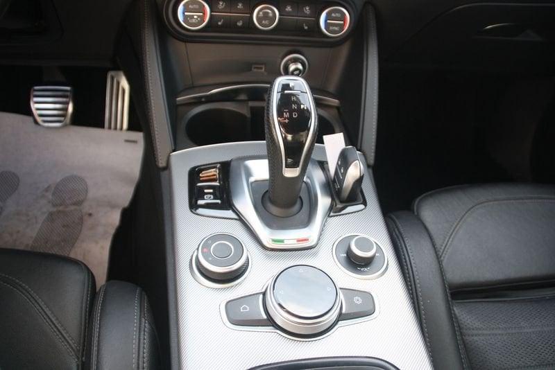 Alfa Romeo Stelvio 2.2 TD 210 CV Veloce AT8 Q4