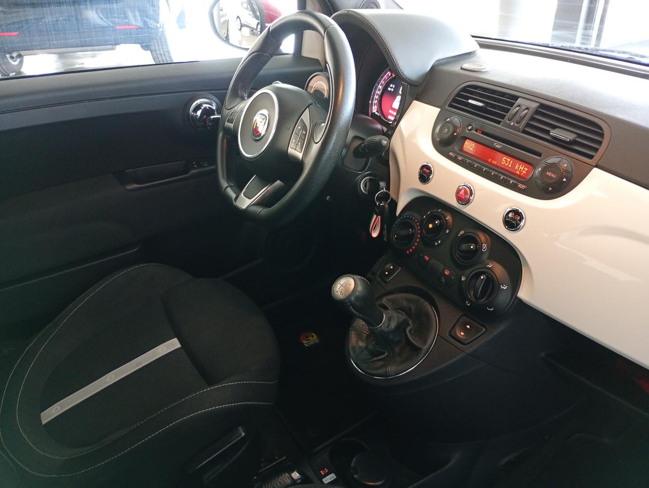 Abarth 595 1.4 Turbo T-Jet 140 CV