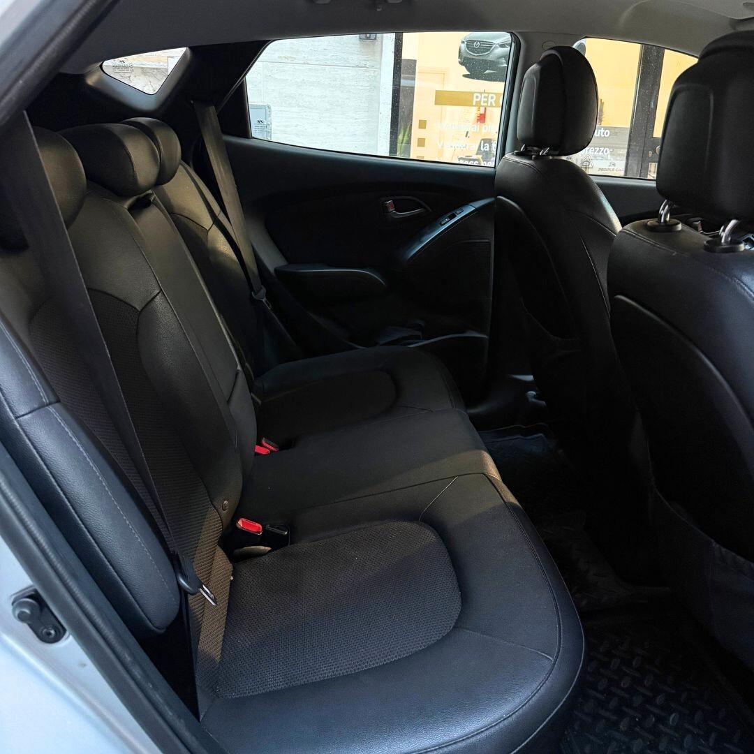 Hyundai iX35 1.7 CRDi 2WD Xpossible