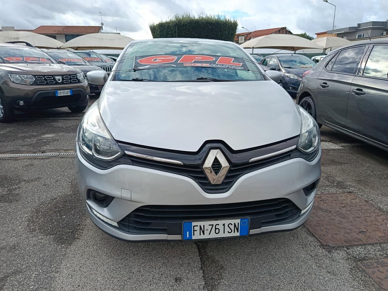Renault Clio 1.2 Gpl di serie 90CV 5 porte Business