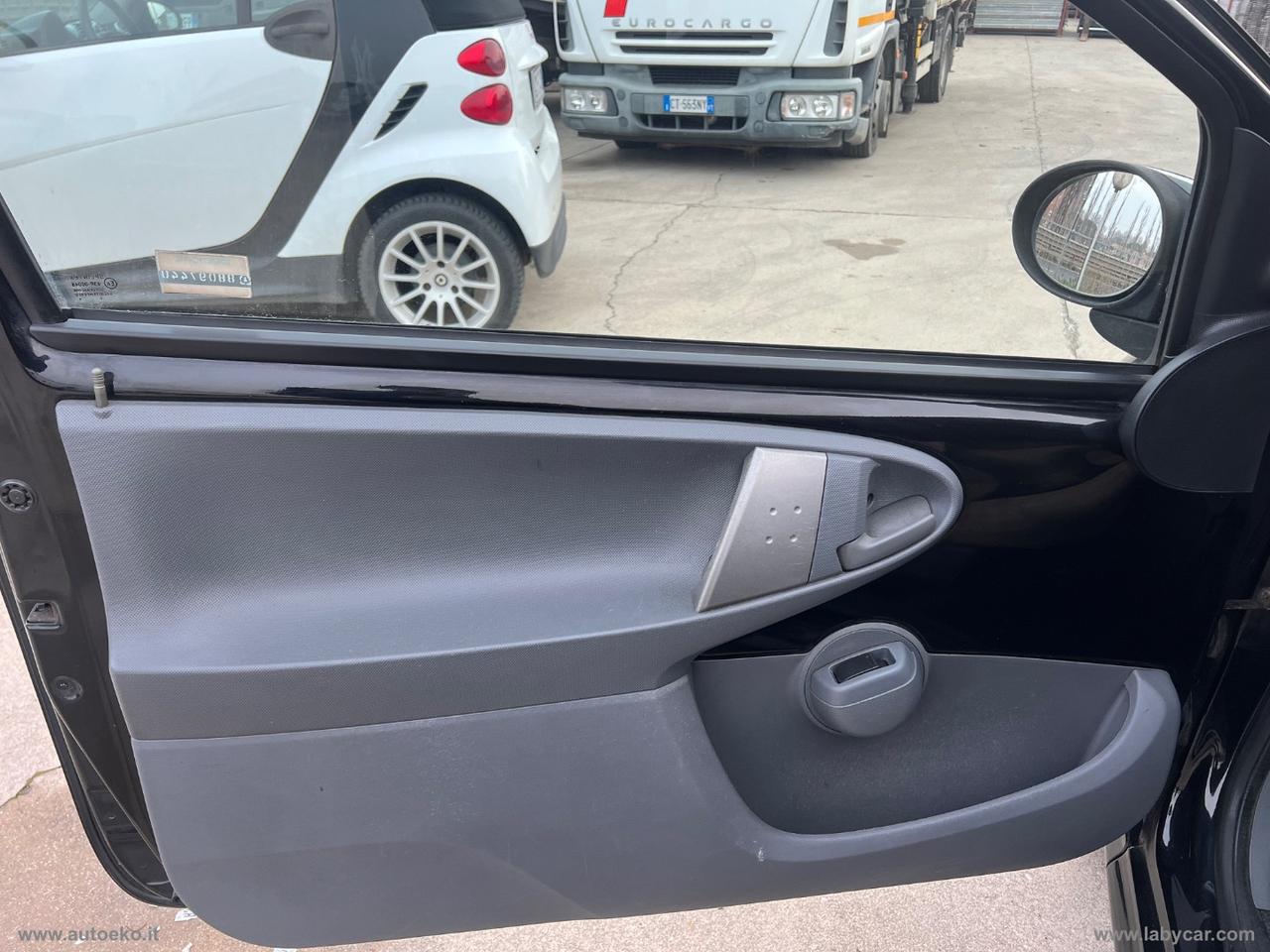 PEUGEOT 107 1.0 68 CV 3p. Sweet Years