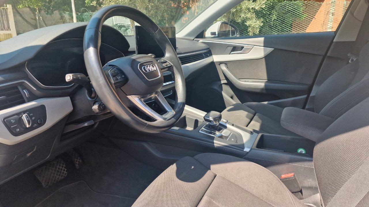 Audi A4 Avant 30 2.0 tdi mhev S Line edition 136cv s-tronic