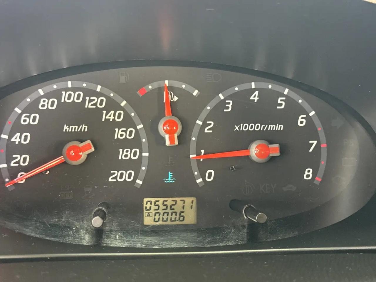 Nissan Micra 1.2 16V 5 porte Sport
