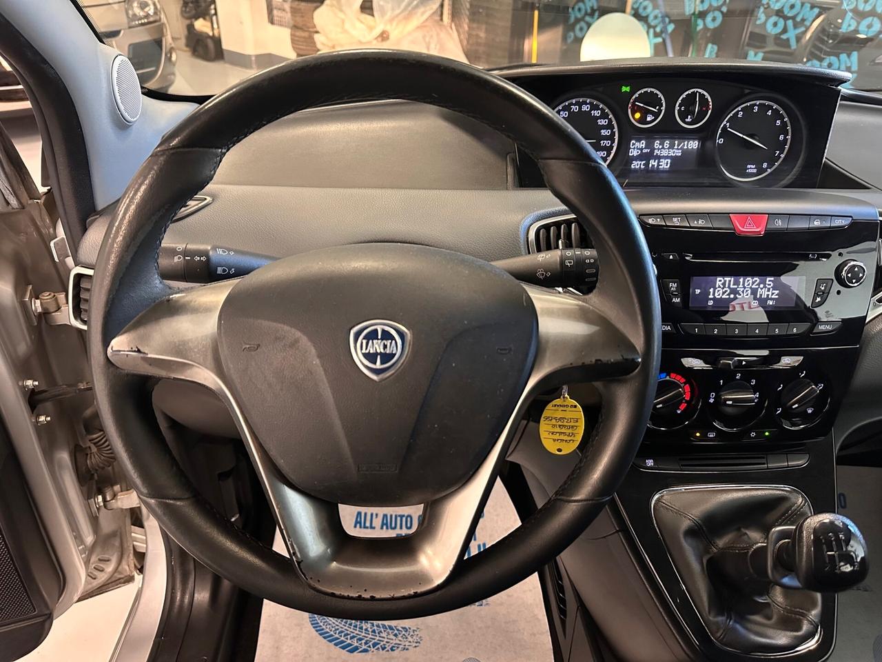 LANCIA YPSILON 1.2 BENZINA