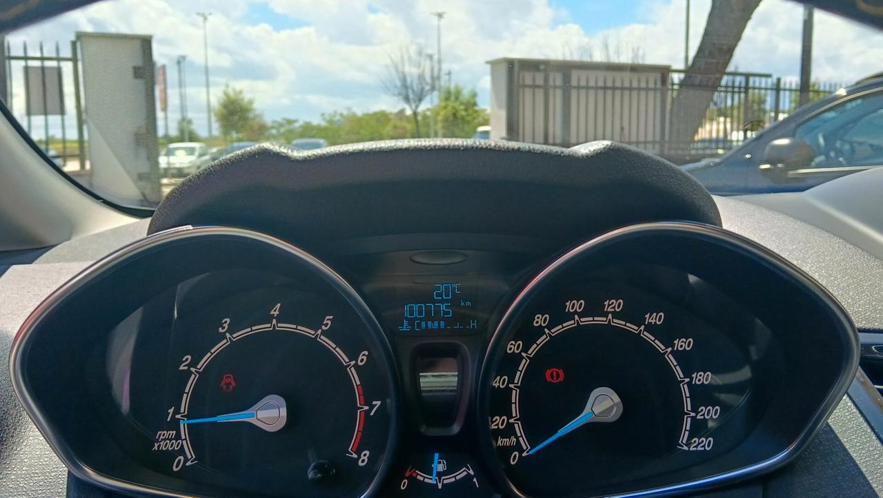 FORD FIESTA 1.4 B/GPL C. MADRE -PREZZO PROMO!