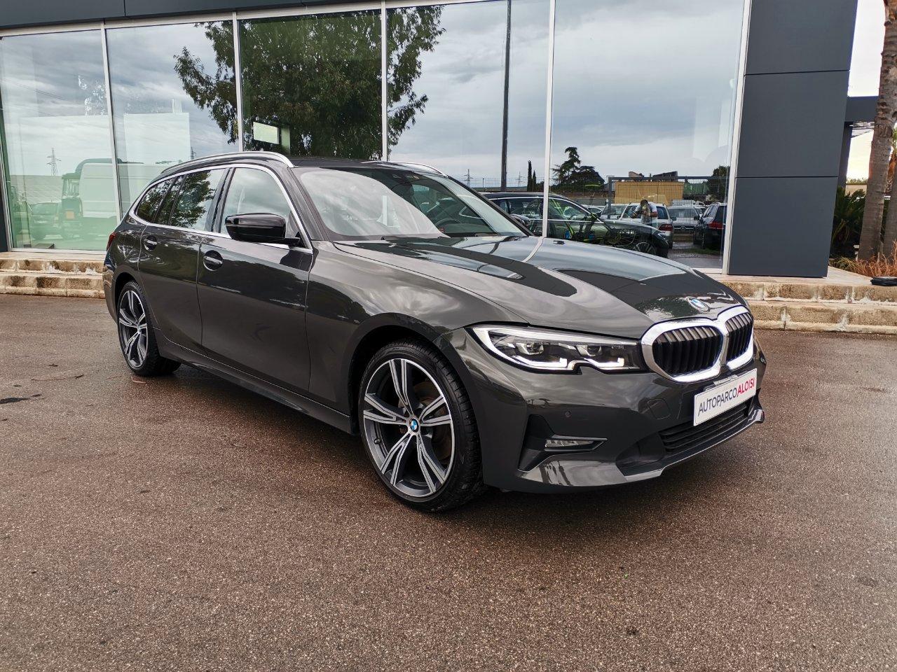 BMW 320 d Touring mhev 48V xdrive Business Advantage auto
