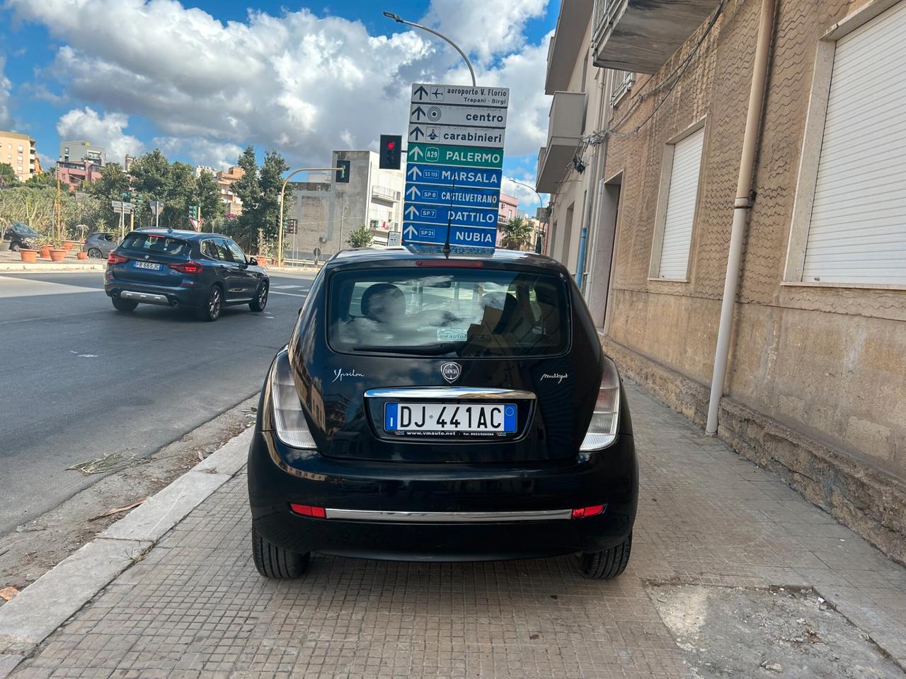 Lancia Ypsilon 1.3 MJT 75 CV Argento