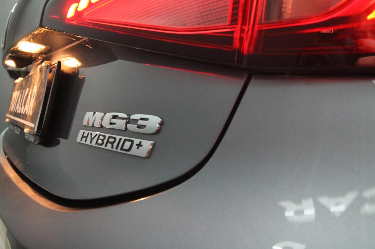 MG 3 1.5 102 CV HYBRID+LUXURY