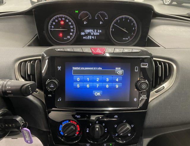 LANCIA Ypsilon 1.0 Hybrid Gold