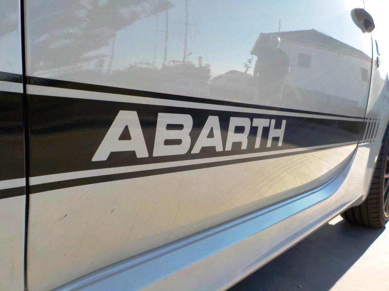 Abarth 595 1.4 Turbo T-Jet 180 CV Competizione