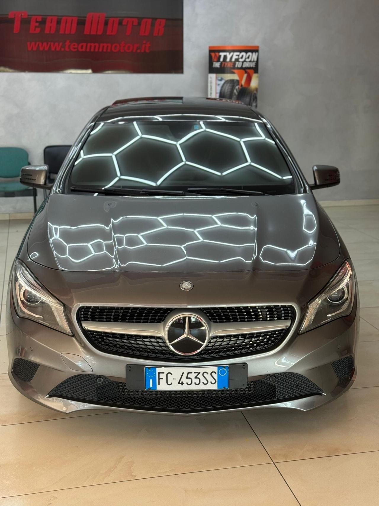 Mercedes-benz CLA 180 Sport Automatic