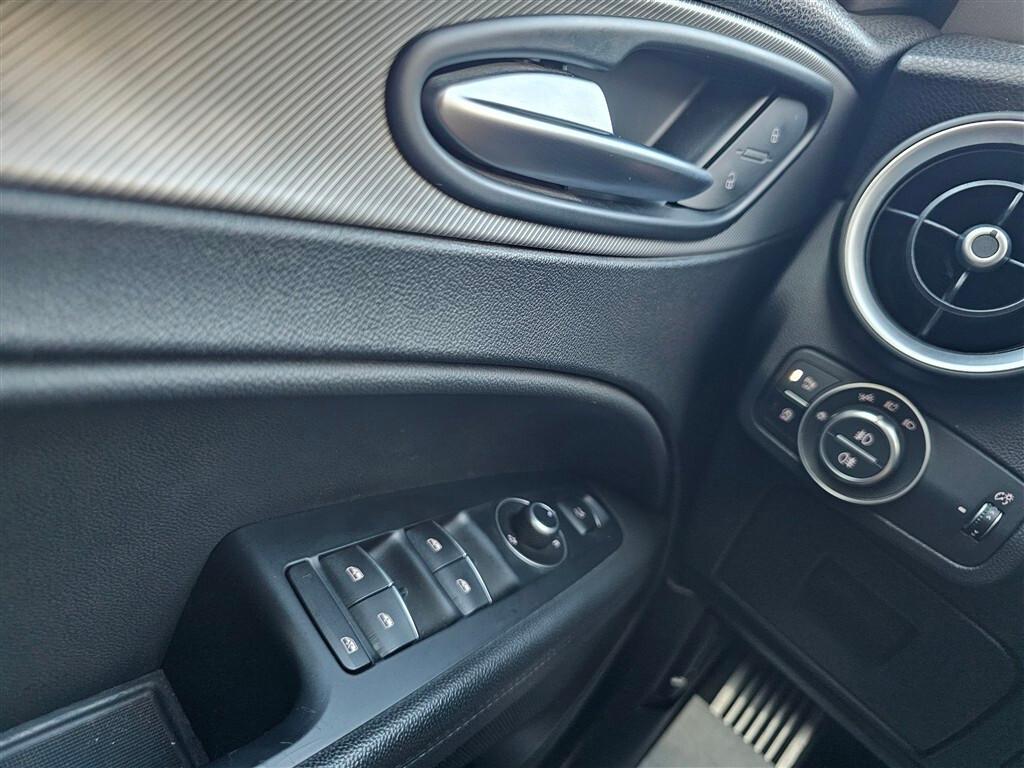 Alfa Romeo Stelvio 2.2 Multi-jet 190cv Executive 2WD Fatturabile