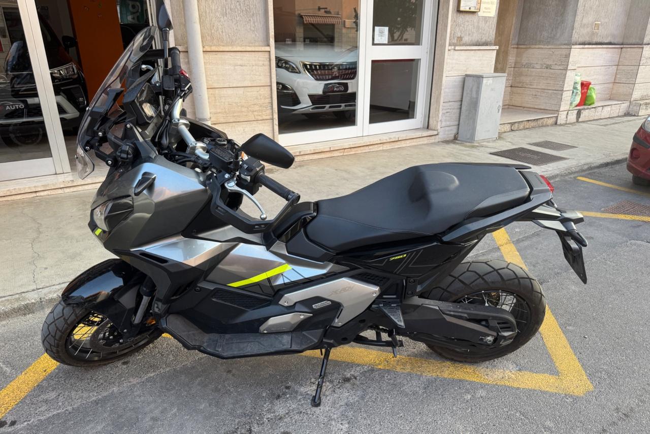 Honda X-ADV 750