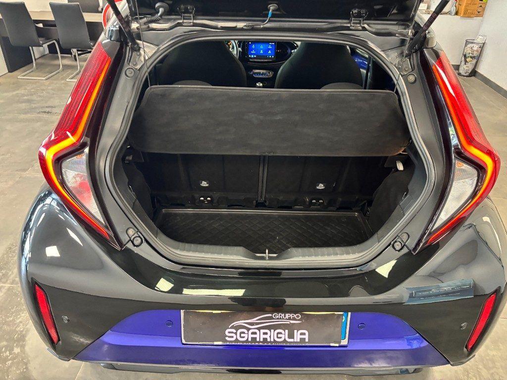 Toyota Aygo X 1.0 Cabrio Air Lounge 5 Porte