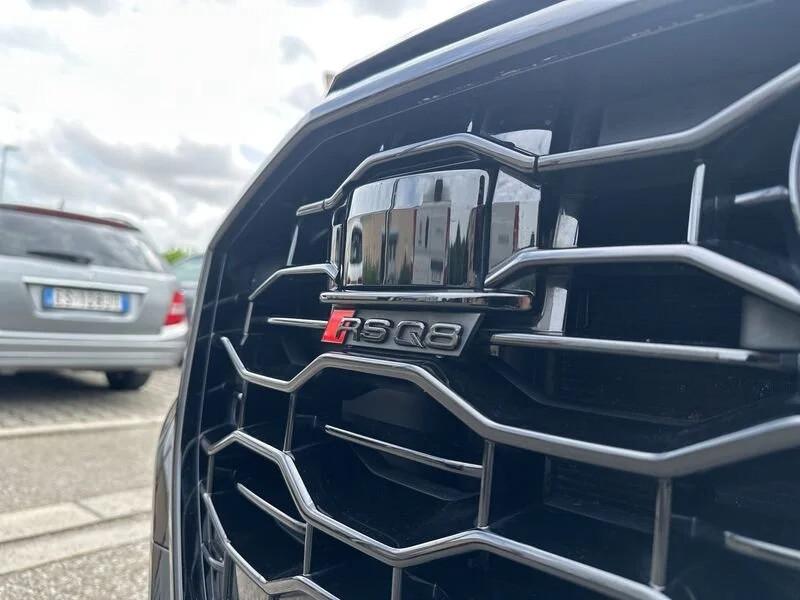 Audi RS Q8 4.0 mhev quattro tiptronic 600cv