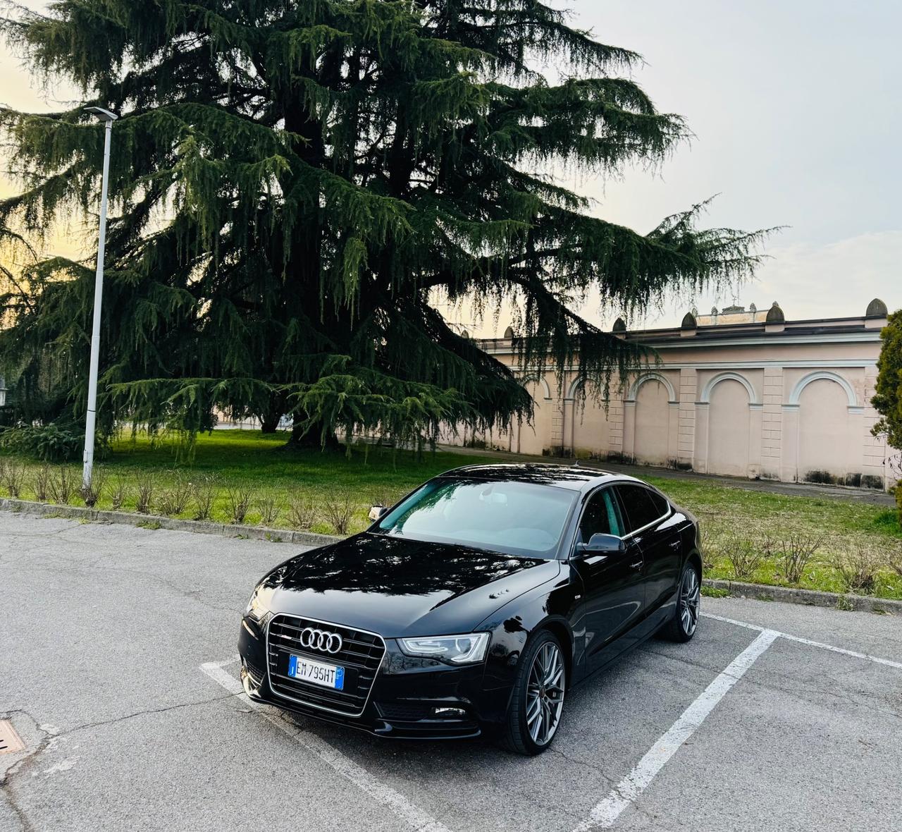 Audi A5 2.0 TDI S-line