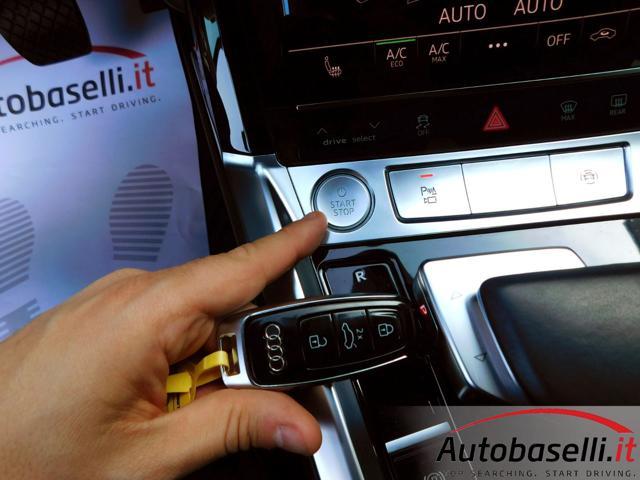 AUDI e-tron SPORTBACK 50 QUATTRO S LINE EDITION