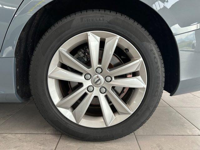 VOLVO V60 B4 (d) Geartronic Momentum Business