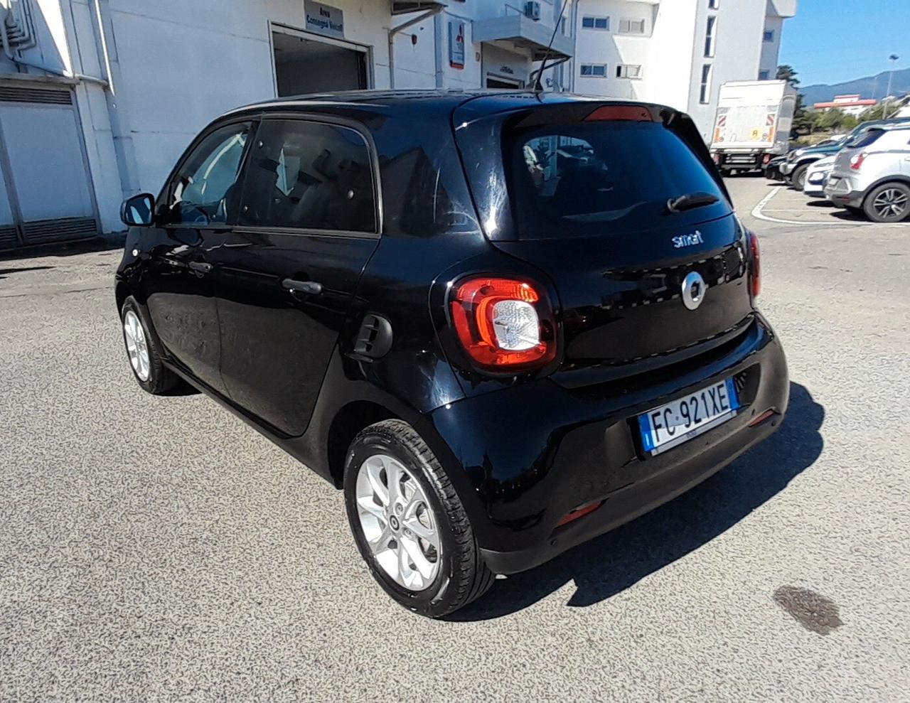 Smart ForFour 70 1.0 Youngster