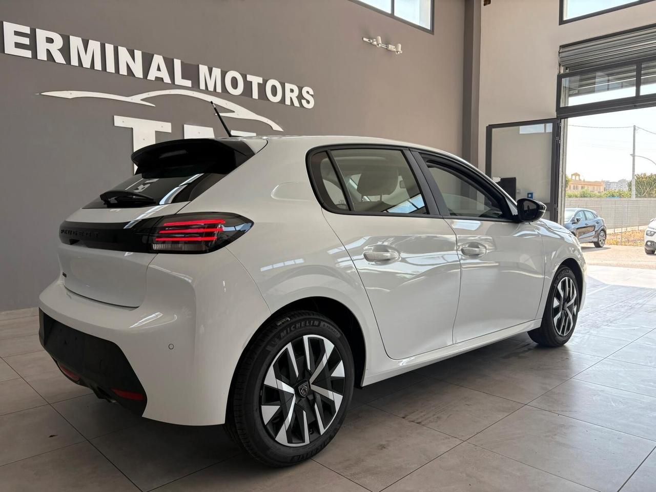 Peugeot 208 PureTech 75 Stop&Start 5 porte Style