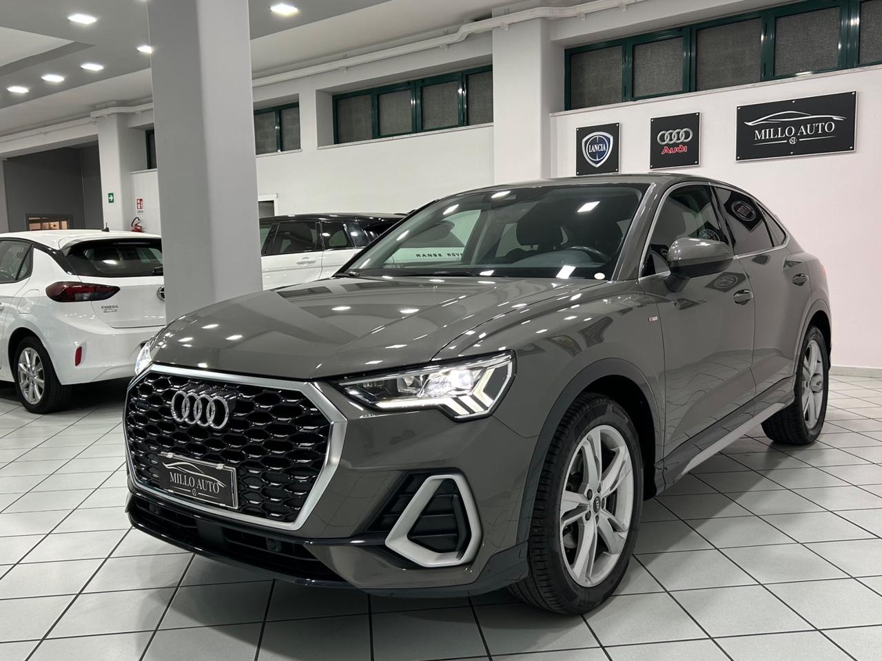 Audi Q3 35 TDI 2.0cc 150cv quattro Stronic Sline