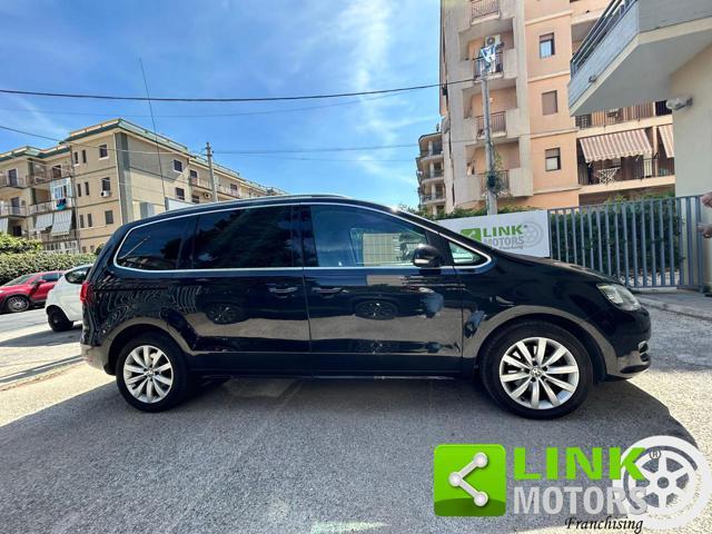 VOLKSWAGEN Sharan .