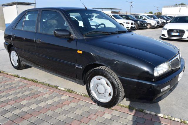 LANCIA Delta 1.6 i.e. 16V cat 5 porte LS