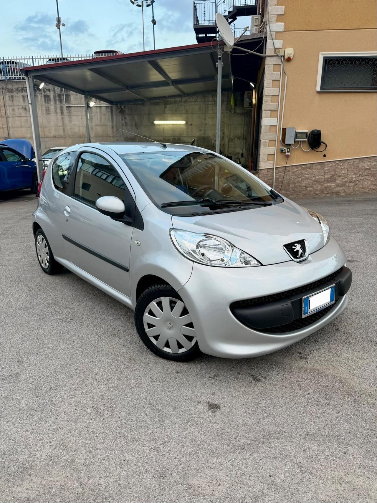 Peugeot 107 1.0 68CV