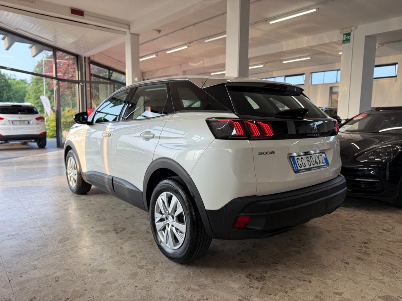 Peugeot 3008 1.5 BHDi 130 CV EAT8 N1 07/2022 EURO 6D