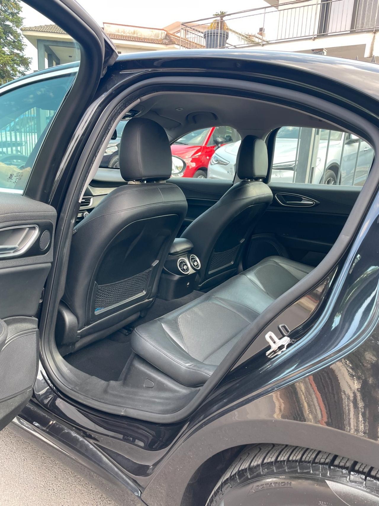 ALFA ROMEO Giulia 2.2 Turbodiesel 150CV AT8 SUPER