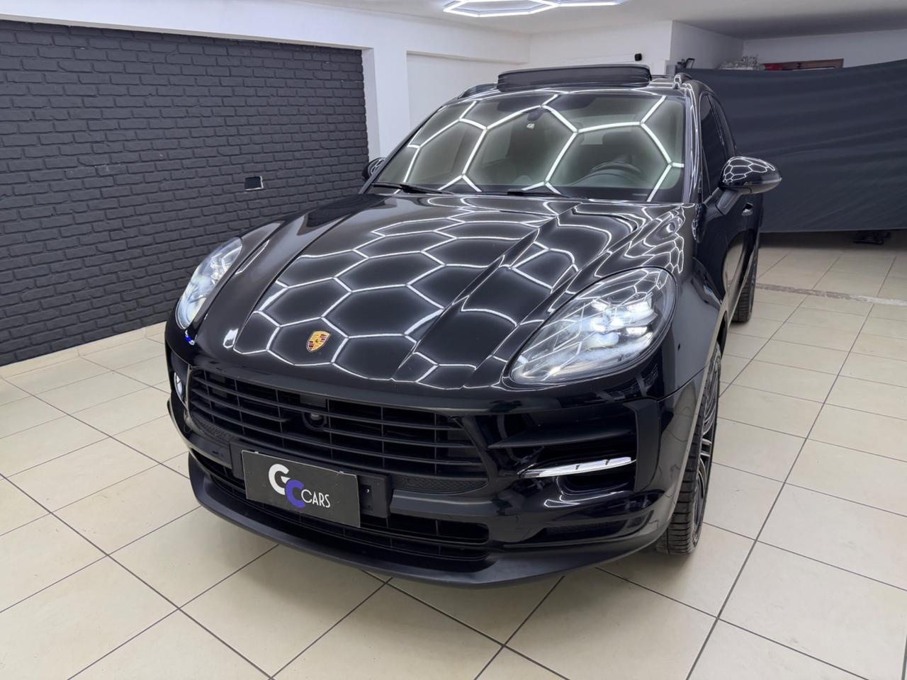 Porsche Macan 2.0 IPER FULL TETTO