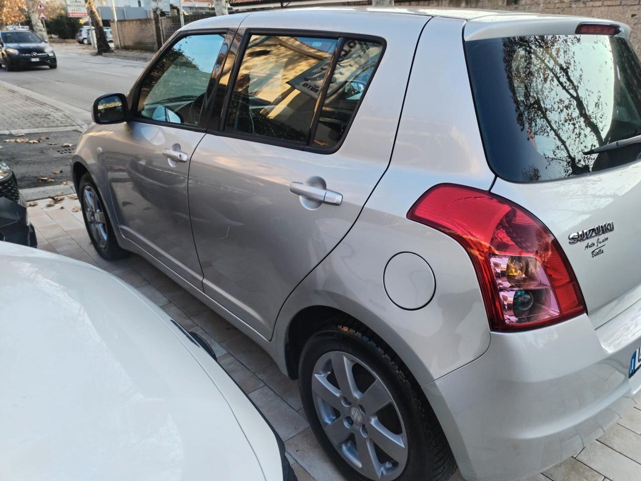 Suzuki Swift 1.3 5p. GL Safety Pack