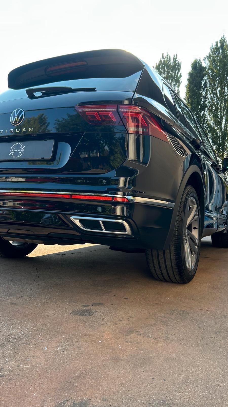 Volkswagen Tiguan 2.0 tdi R-Line 150cv dsg - FULL OPTIONAL