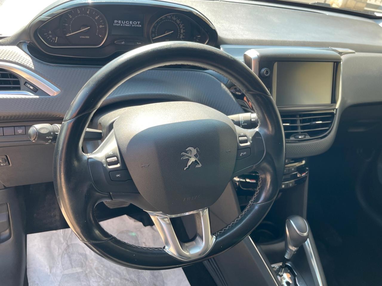 Peugeot 208 PureTech Turbo 110 EAT6 S&S 5 porte Allure