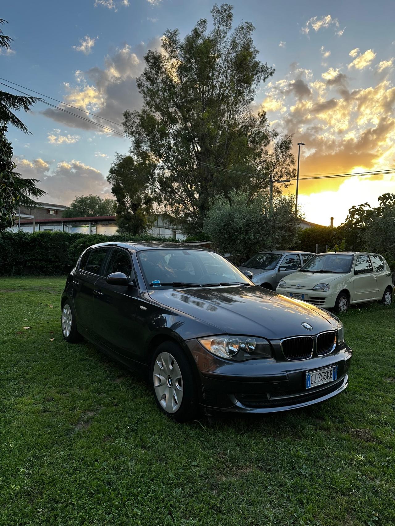 Bmw 118 118d cat 5 porte Futura DPF PERFETTA !