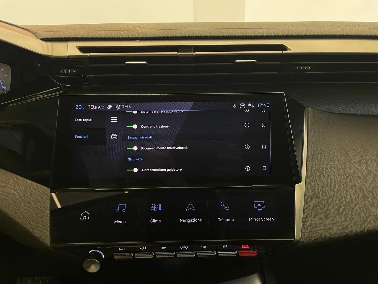 Peugeot 308 BlueHDi 130 SW Allure