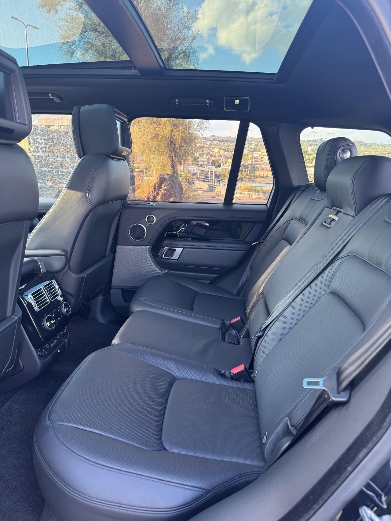 Land Rover Range 3.0 TDV6 Autobiography