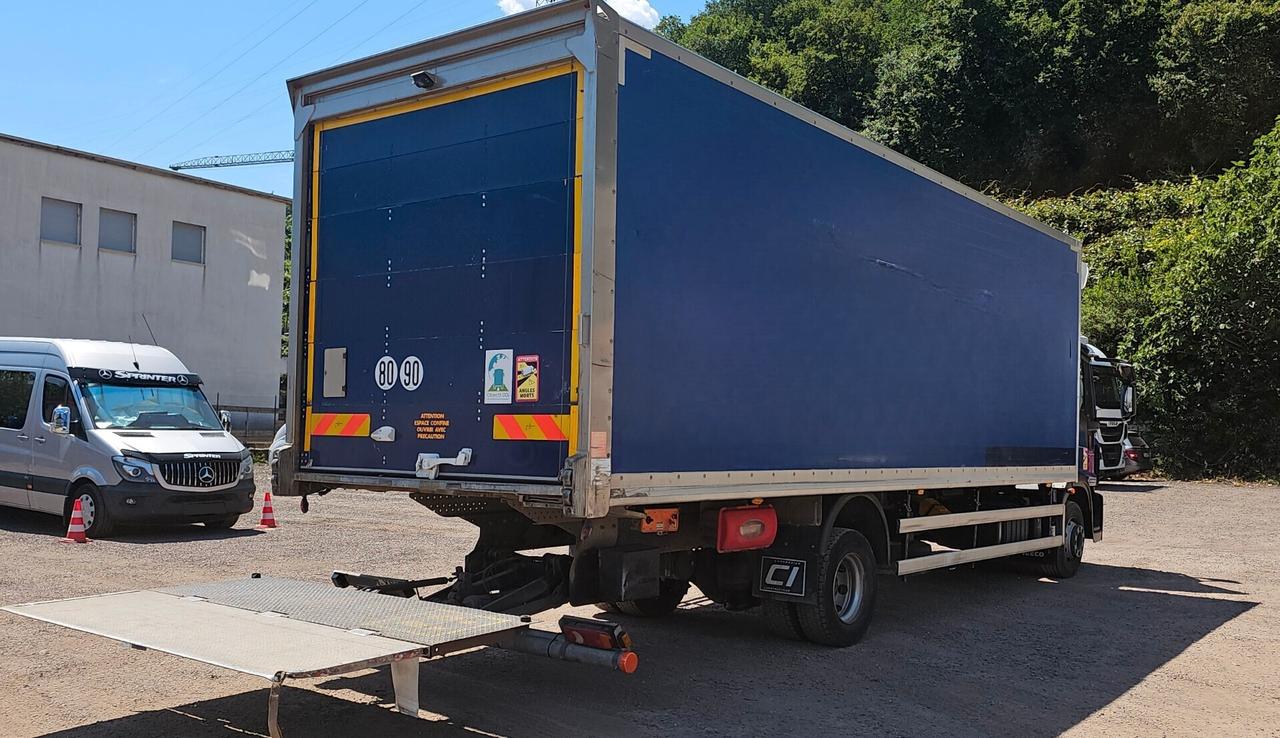 IVECO EUROCARGO 120 - 22 (Euro 6) 317.578 km
