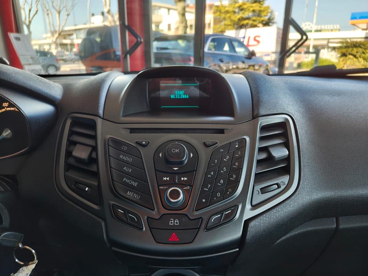 Ford Fiesta 1.4 5 porte GPL FINANZIABILE